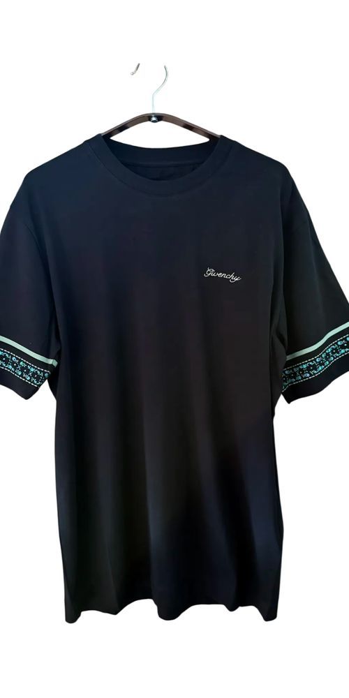 Givenchy Flower Sleeve T-Shirt Herren schwarz