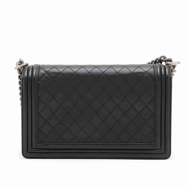 CHANEL Boy Flap A92193 Quilted Lambskin Schwarz