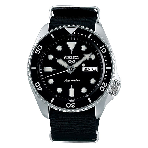 Seiko 5 Sports SKX SRPD55K3 Automatik Herrenuhr mit schwarzem Nylonarmband